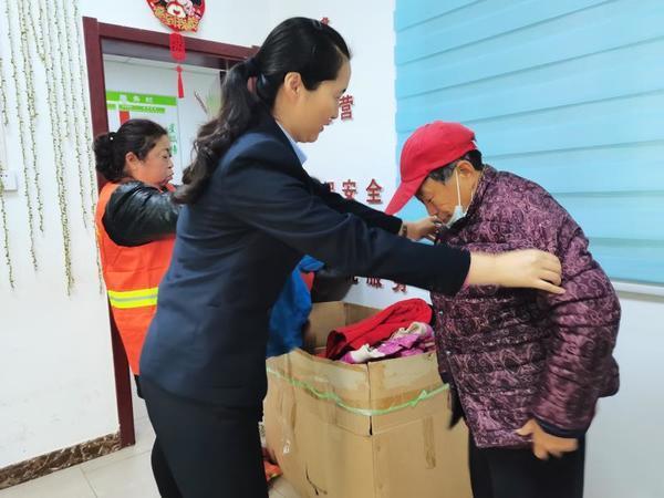 小小的木棍就可以治疗腰椎间盘突出